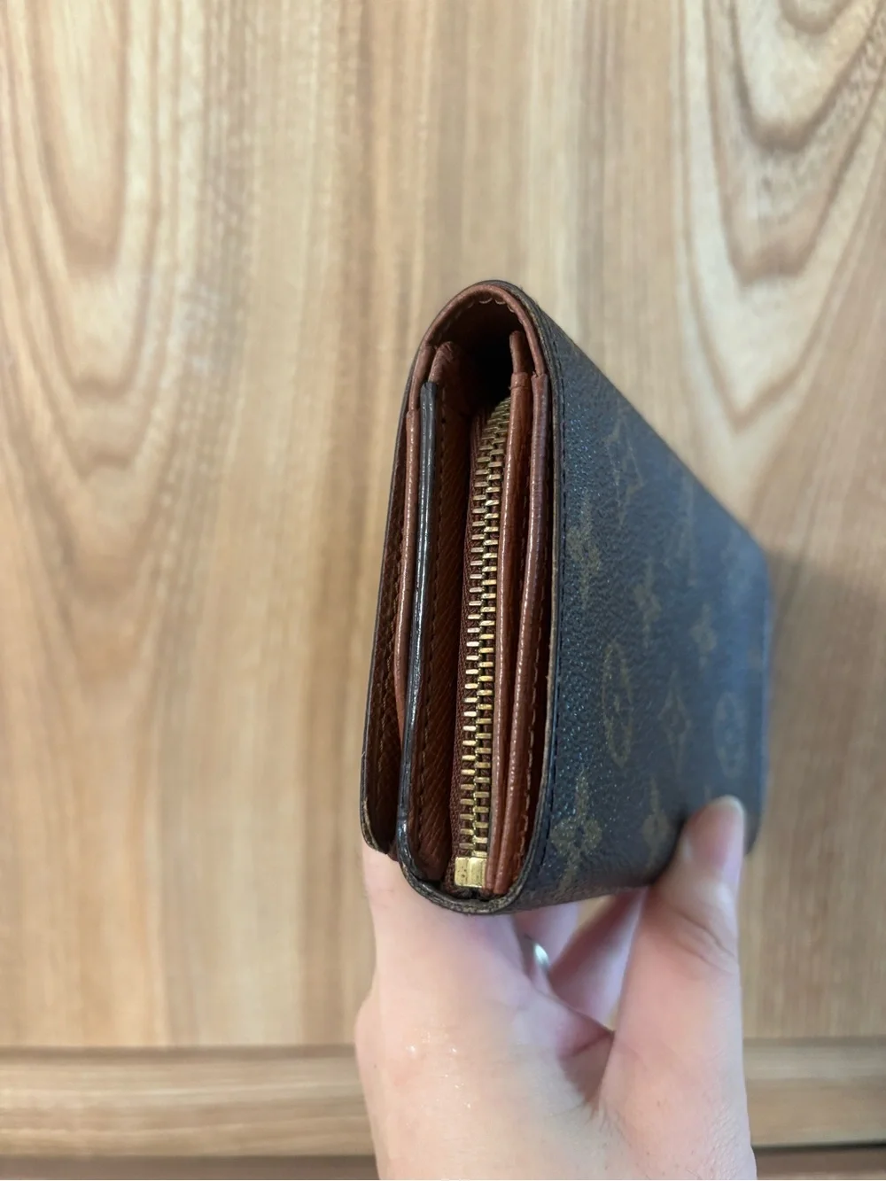 Auth Louis Vuitton Monogram Bifold zippy Wallet